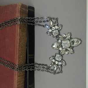 BKE clear rhinestone statement necklace